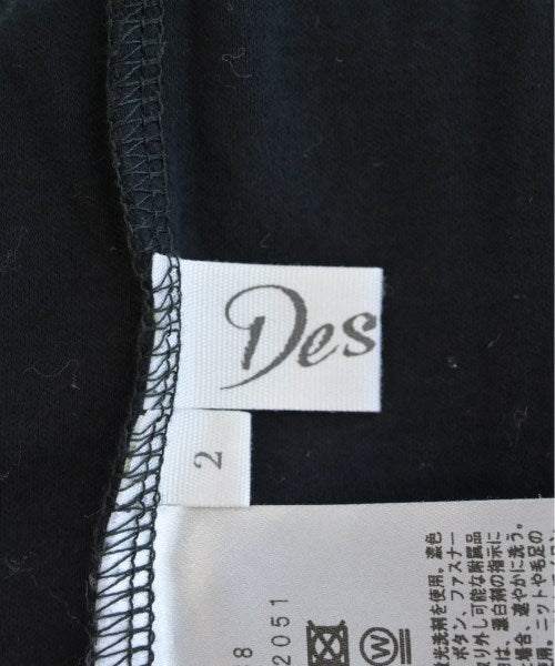 Dessin UNTITLED เสื้อยืด/เสื้อท็อปส์