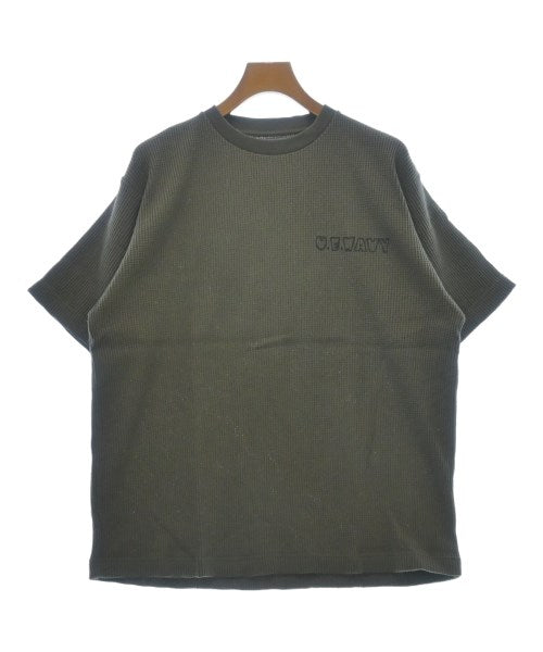 uniform experiment เสื้อยืด/เสื้อท็อปส์