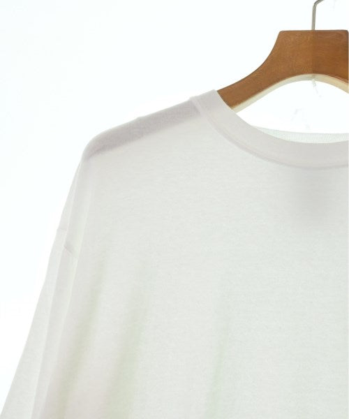 ESSAY เสื้อยืด/เสื้อท็อปส์