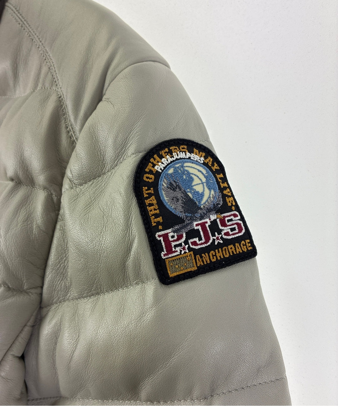 PARAJUMPERS แจ็คเก็ตดาวน์/เสื้อกั๊ก