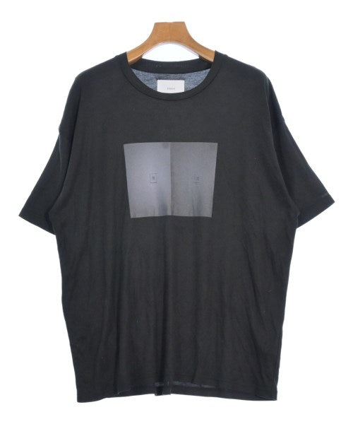 stein เสื้อยืด/เสื้อท็อปส์
