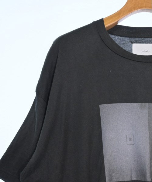 stein เสื้อยืด/เสื้อท็อปส์