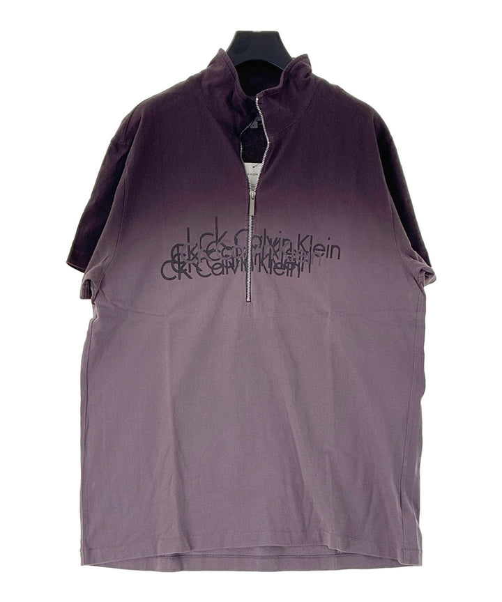 CALVIN KLEIN เสื้อยืด/เสื้อท็อปส์