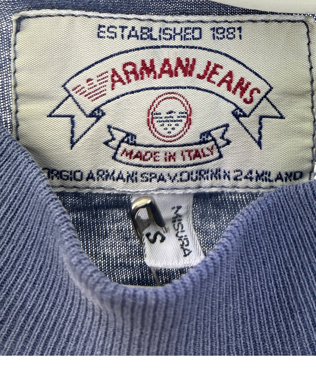 ARMANI JEANS เสื้อยืด/เสื้อท็อปส์