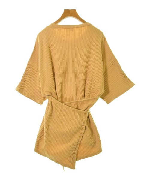 Baserange เสื้อยืด/เสื้อท็อปส์
