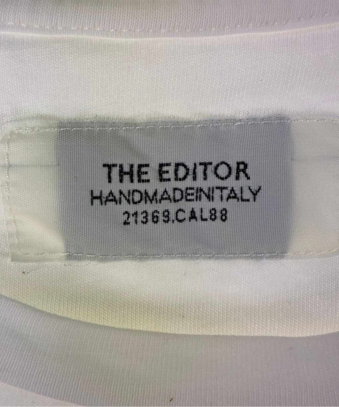 THE EDITOR เสื้อยืด/เสื้อท็อปส์