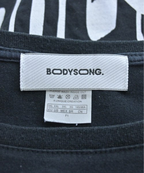 bodysong. เสื้อยืด/เสื้อท็อปส์