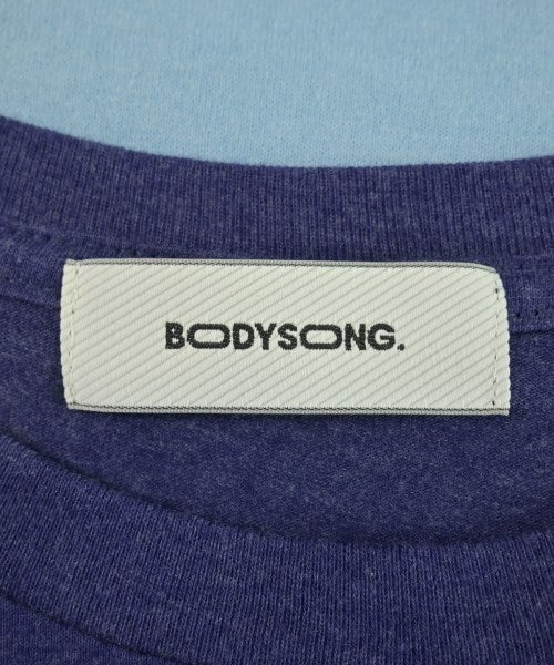 bodysong. เสื้อยืด/เสื้อท็อปส์