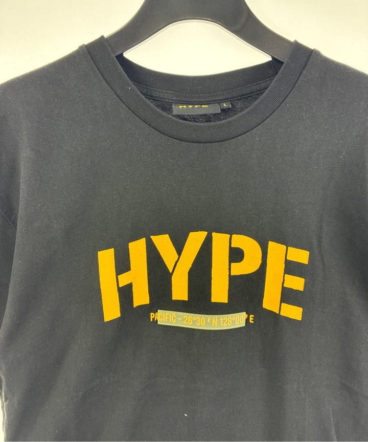 hype เสื้อยืด/เสื้อท็อปส์