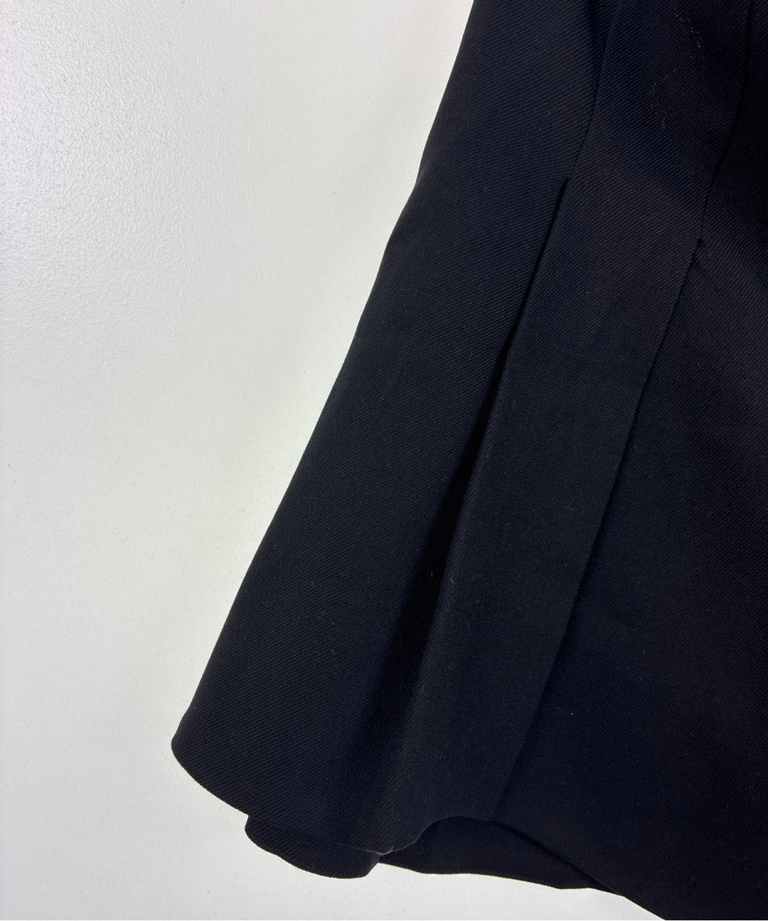 REFORMATION เสื้อสายเดี่ยว