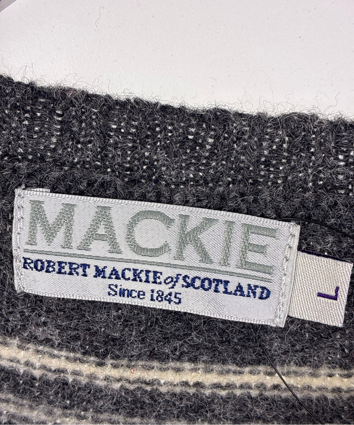 MACKIE เสื้อกันหนาว