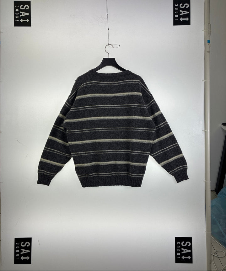 MACKIE เสื้อกันหนาว