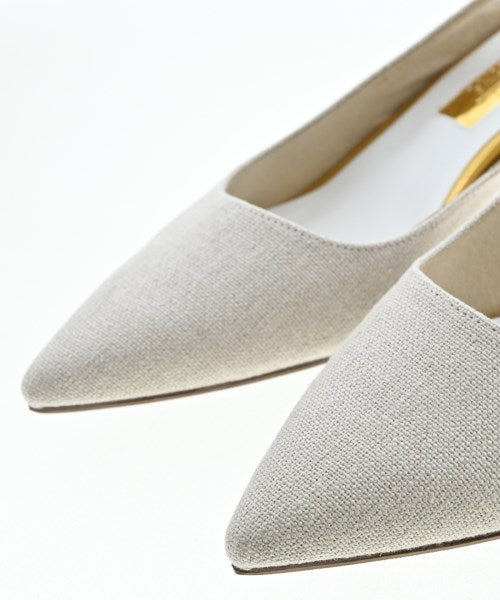 GRISE รองเท้าส้นสูง