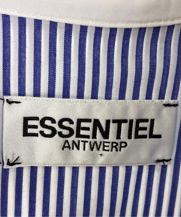 ESSENTIEL Antwerp เสื้อลำลอง
