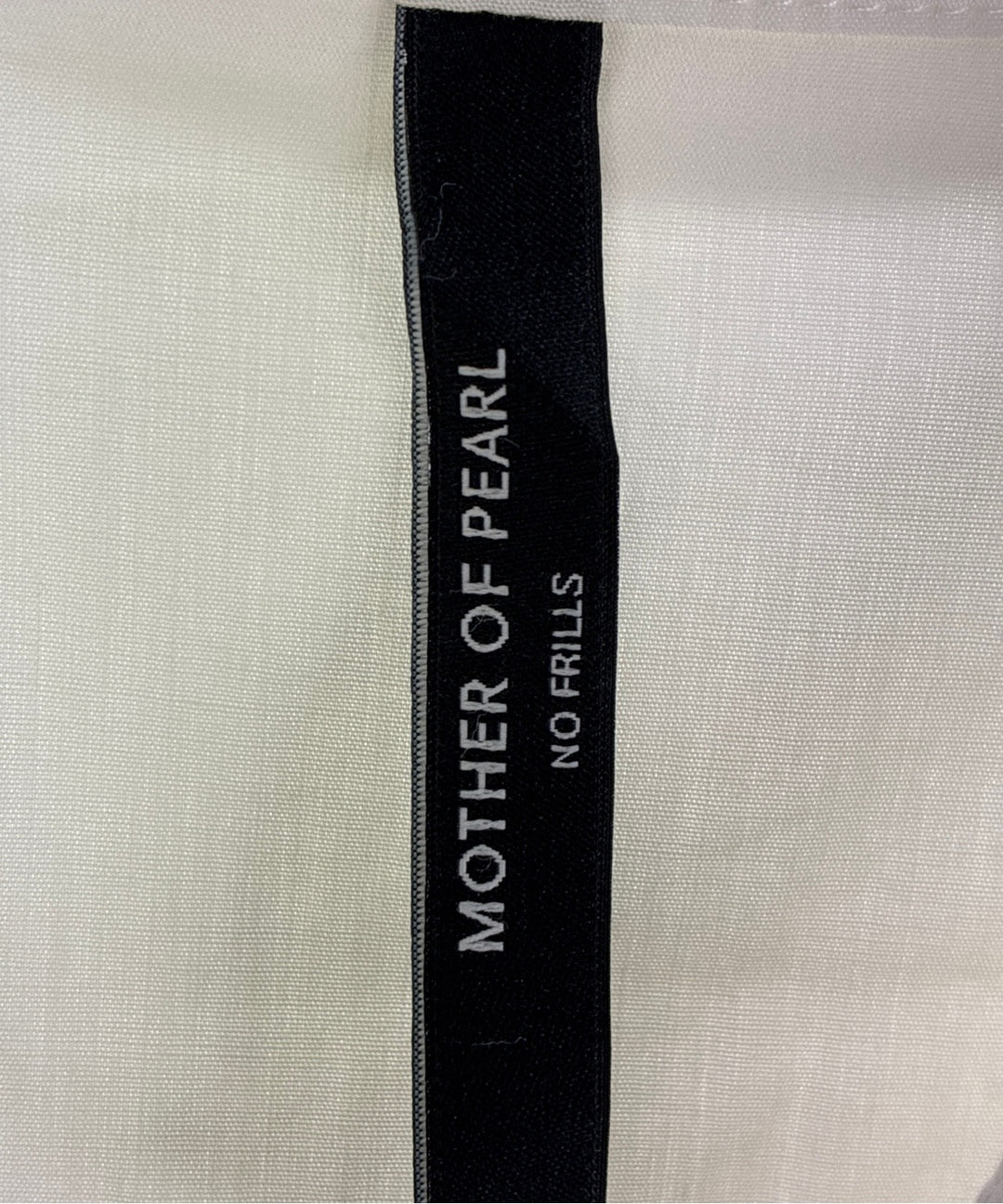 Mother of Pearl เสื้อสตรี