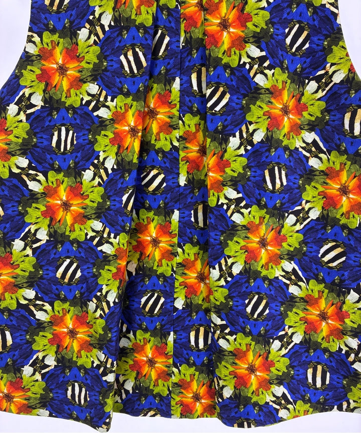 Mother of Pearl เสื้อแขนกุด