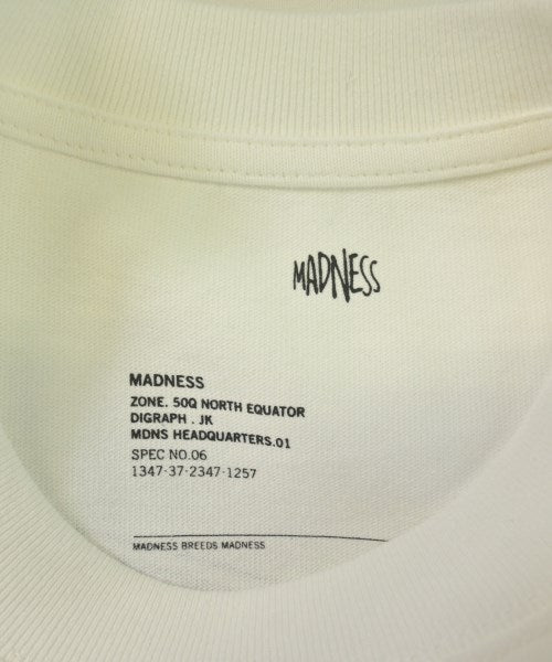 MADNESS เสื้อยืด/เสื้อท็อปส์