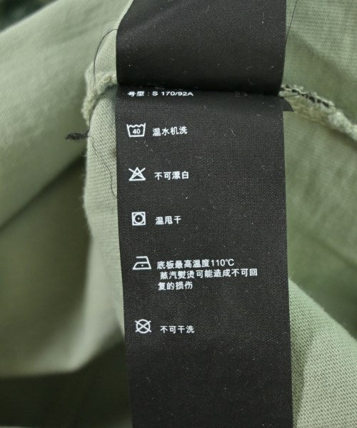 On เสื้อยืด/เสื้อท็อปส์