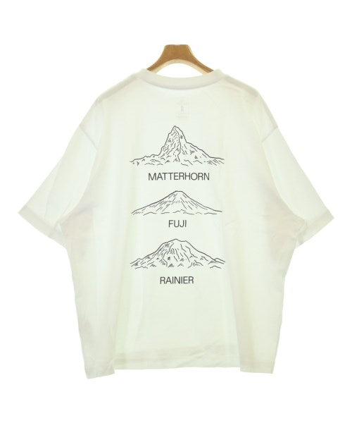 On เสื้อยืด/เสื้อท็อปส์