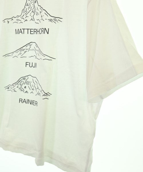 On เสื้อยืด/เสื้อท็อปส์