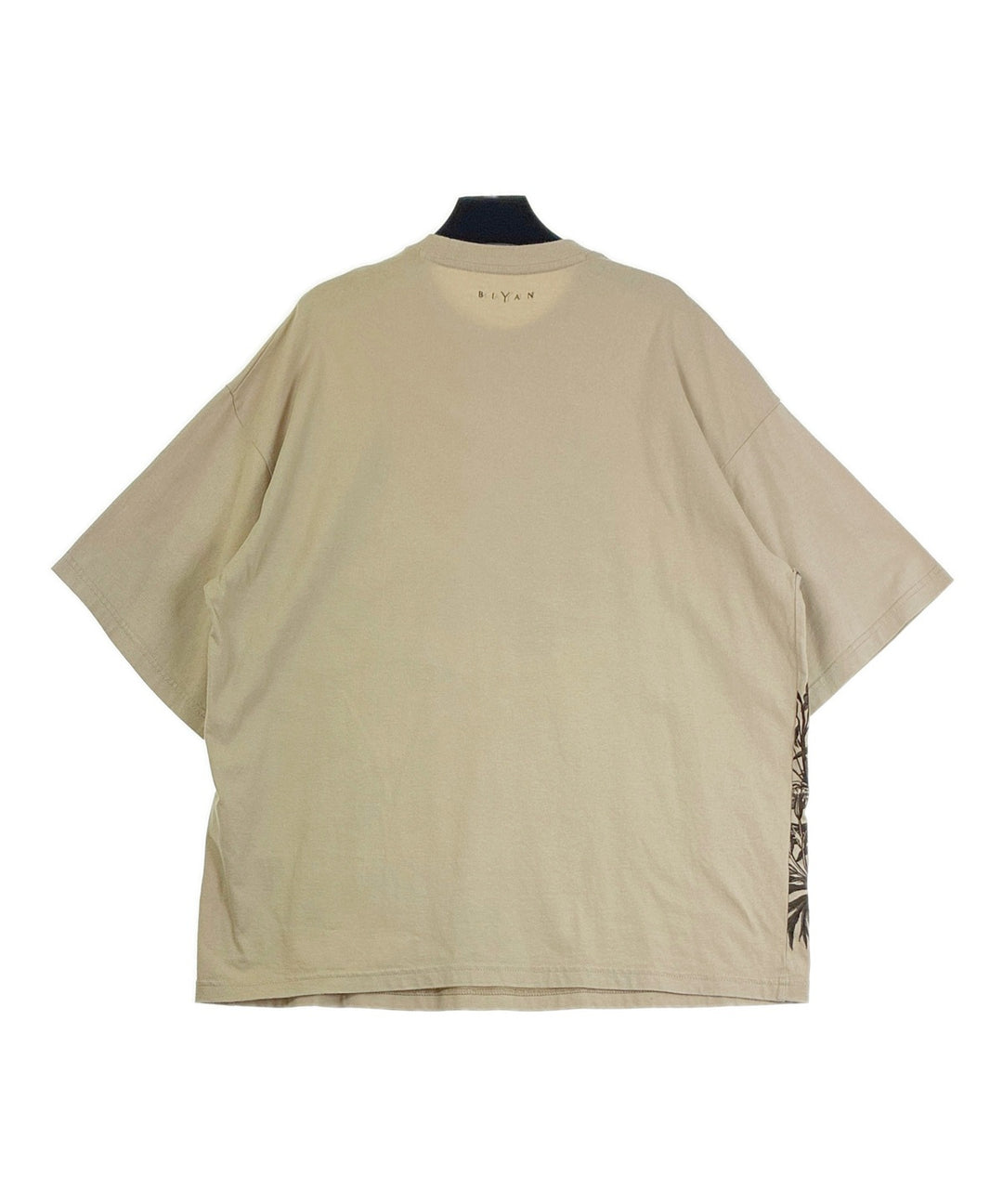 BIYAN เสื้อยืด/เสื้อท็อปส์