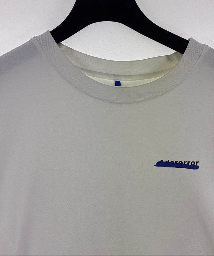 ADER error เสื้อยืด/เสื้อท็อปส์