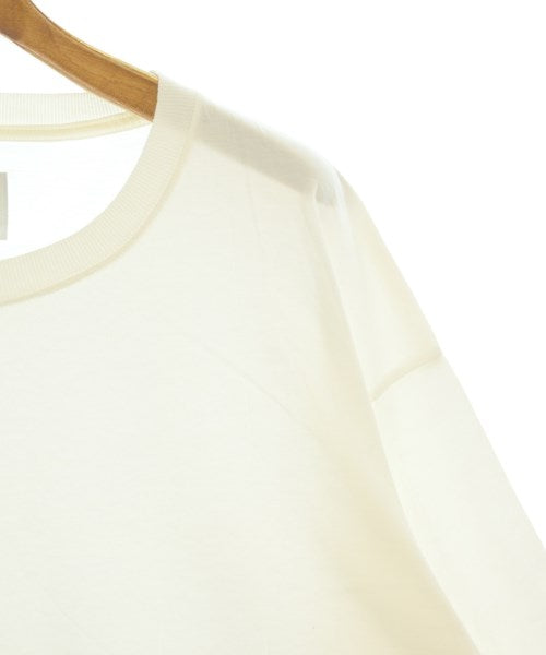 prasthana เสื้อยืด/เสื้อท็อปส์