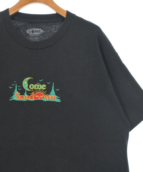 COME SUNDOWN เสื้อยืด/เสื้อท็อปส์
