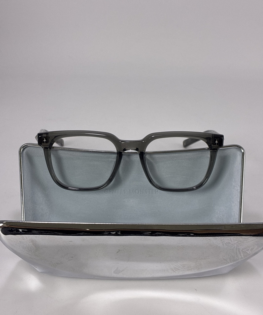 Gentle Monster แว่นกันแดด