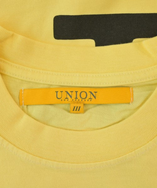 union เสื้อยืด/เสื้อท็อปส์