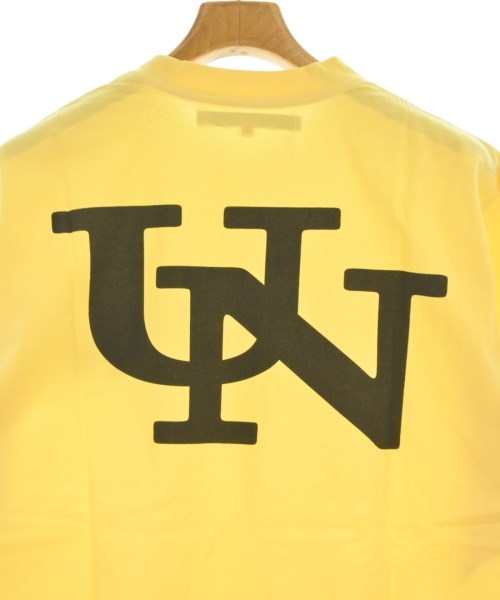 union เสื้อยืด/เสื้อท็อปส์