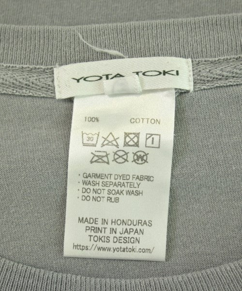YOTA TOKI เสื้อยืด/เสื้อท็อปส์