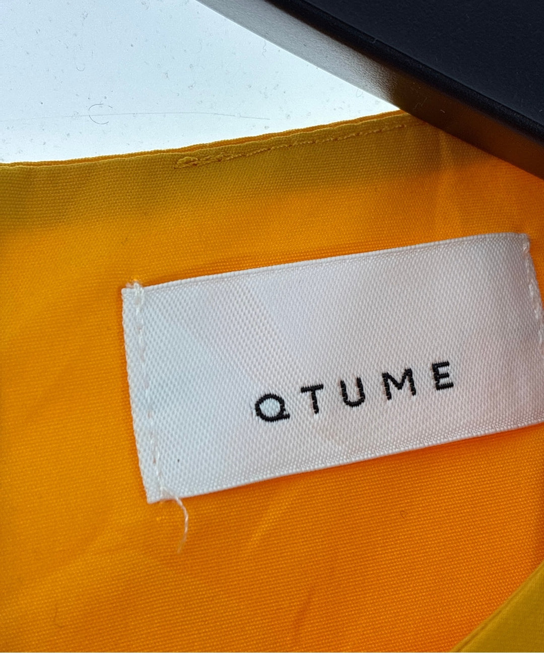 QTUME เสื้อสตรี