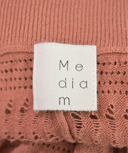 Mediam กางเกง อื่น