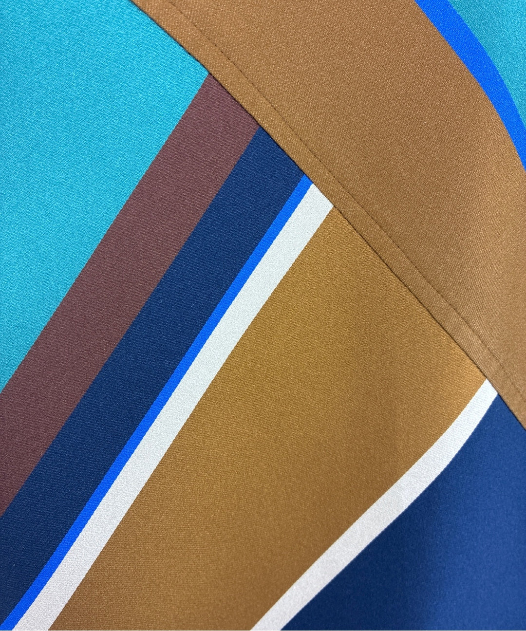 Ostwald Helgason เสื้อยืด/เสื้อท็อปส์