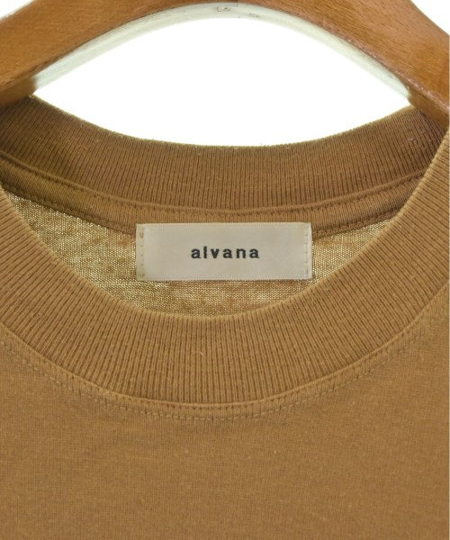 alvana เสื้อยืด/เสื้อท็อปส์