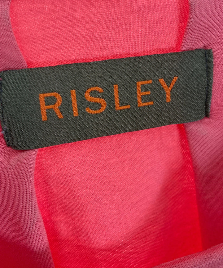 Risley เสื้อยืด/เสื้อท็อปส์