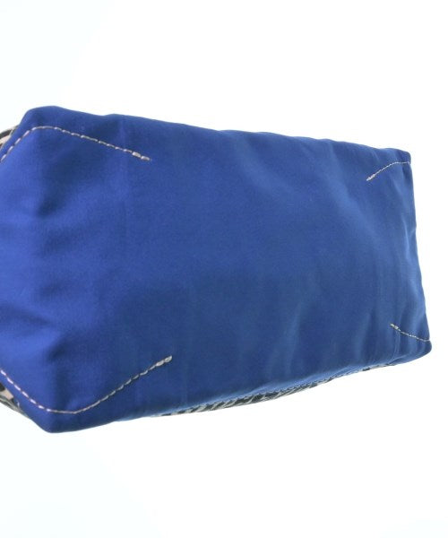 SAINT MICHAEL กระเป๋าถือขนาดใหญ่