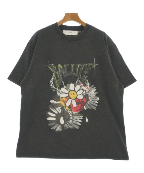 SALUTE เสื้อยืด/เสื้อท็อปส์