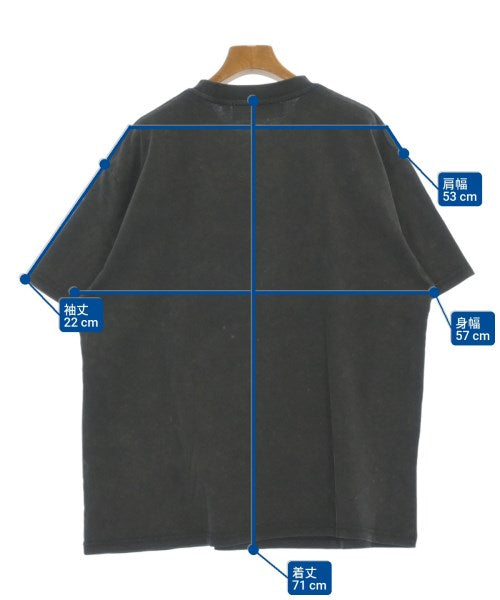 SALUTE เสื้อยืด/เสื้อท็อปส์