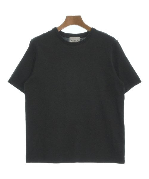 NEPLA. เสื้อยืด/เสื้อท็อปส์