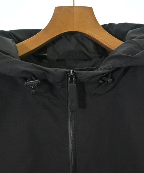 TEMPLA เสื้อพาร์กาภูเขา