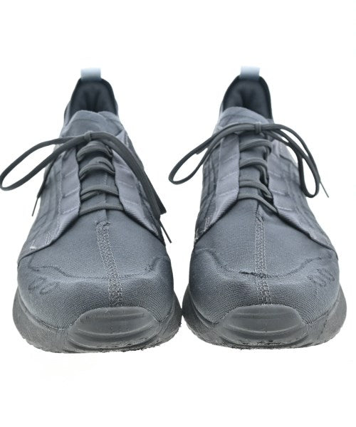 CFCL รองเท้าผ้าใบ