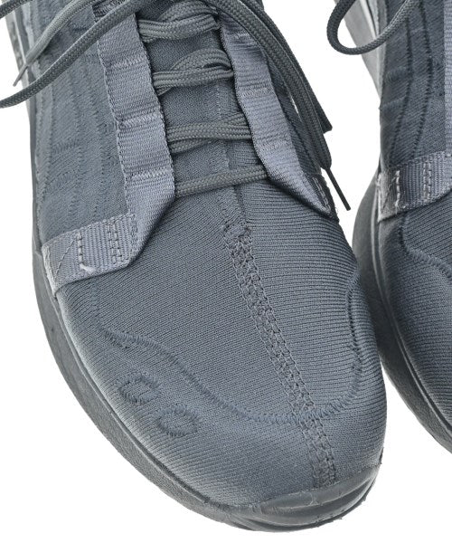 CFCL รองเท้าผ้าใบ