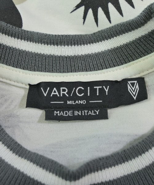 VAR/CITY เสื้อยืด/เสื้อท็อปส์