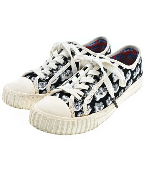 Bata รองเท้าผ้าใบ