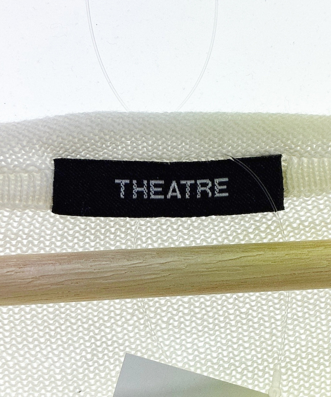 THEATRE เสื้อถัก