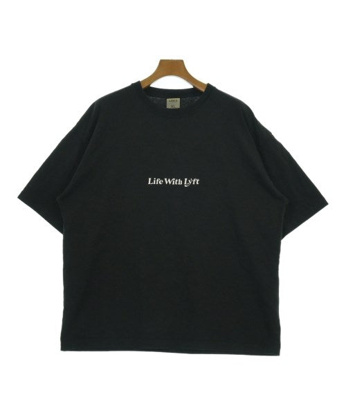 LYFT เสื้อยืด/เสื้อท็อปส์