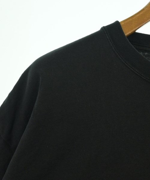 LYFT เสื้อยืด/เสื้อท็อปส์