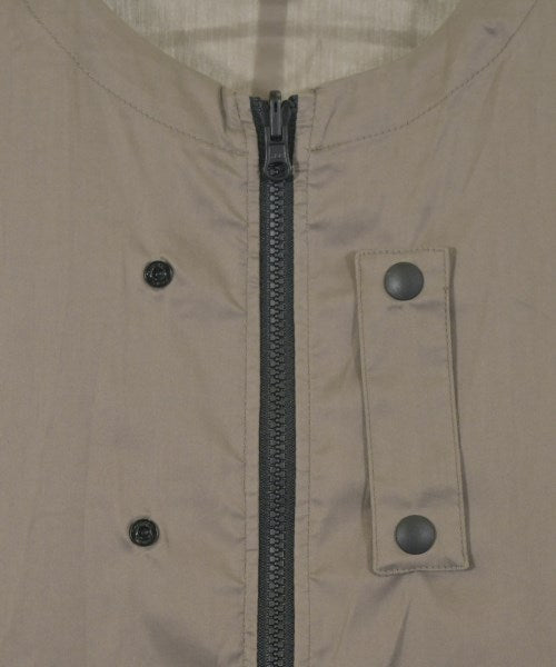 UNTRACE แจ็คเก็ตเบลาส์ อื่น